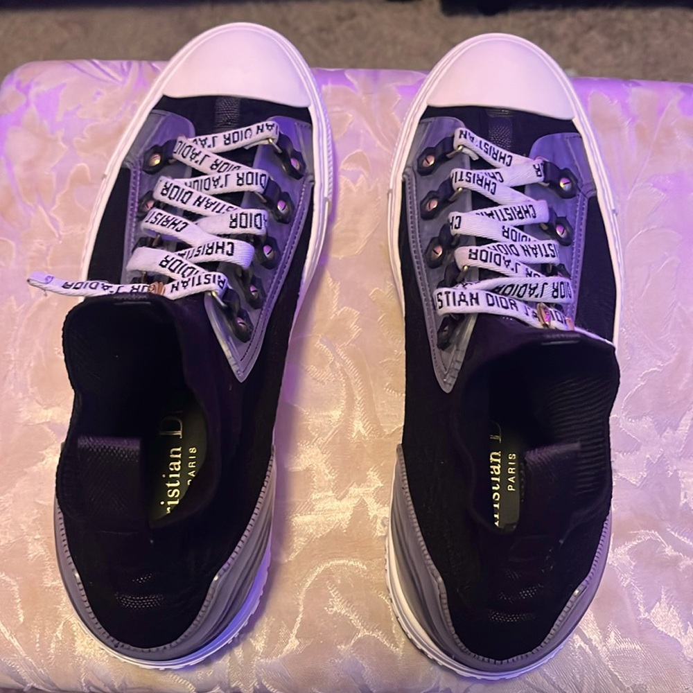 Walk’n’Dior Black Sneakers size 37.5 (7.5) in women’s